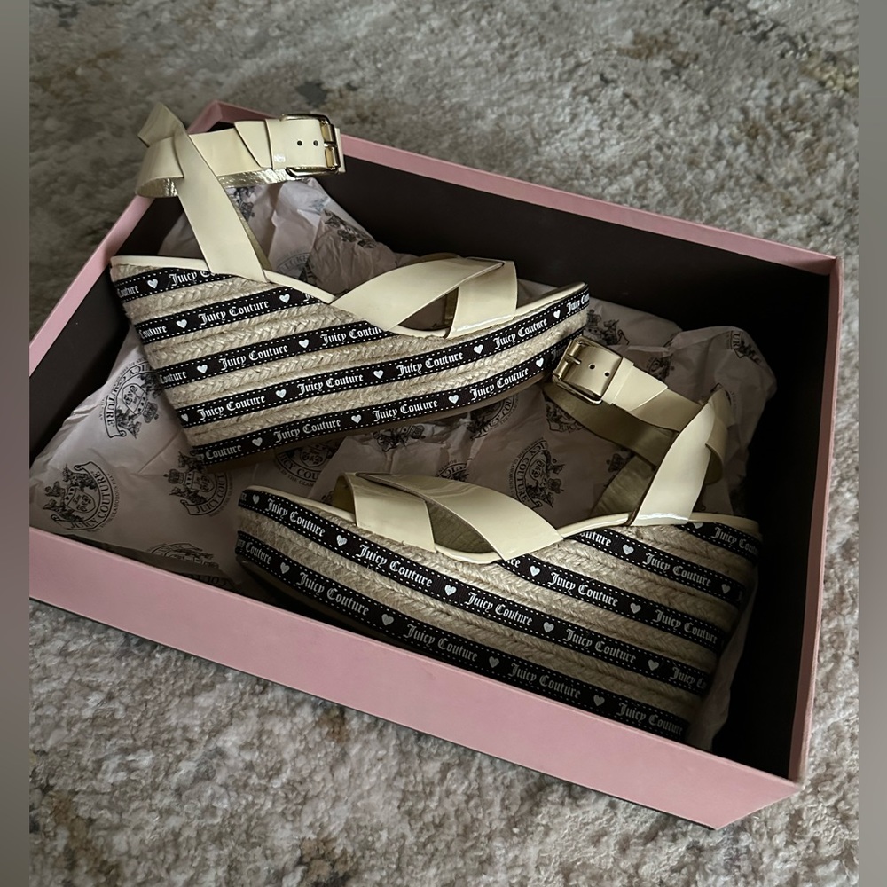 Juicy Couture Wedges